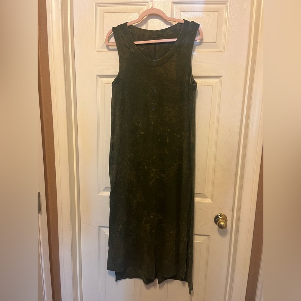 Lululemon Green Sleeveless Dress
Size 10